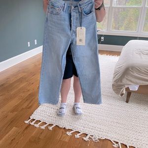 Levi’s Ribcage Straight Ankle Jeans